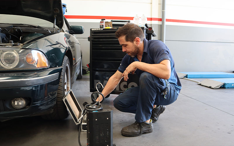 José María Martín Jiménez taller de mecanica en la cala de mijas especializados en autos